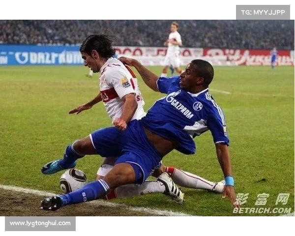 法尔范在沙尔克04五大关键位置解析助球队战术体系全面升级