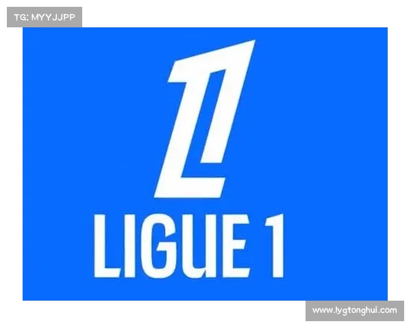 法甲冠军标志的视觉特征解析与设计理念探讨